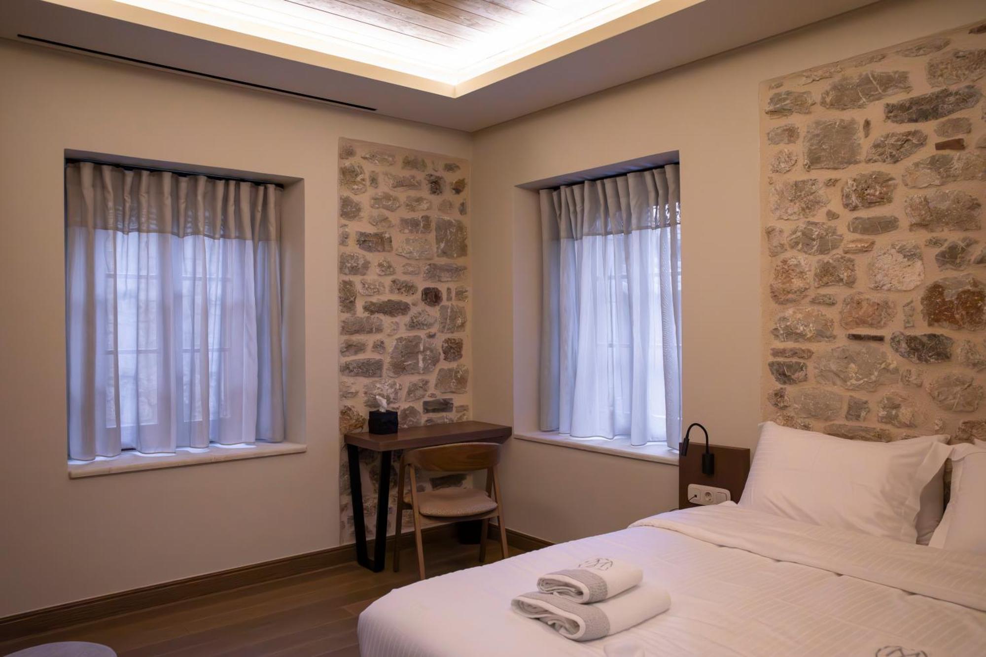 Μikri Arktos Boutique Hotel ดีมิตซานา ภายนอก รูปภาพ