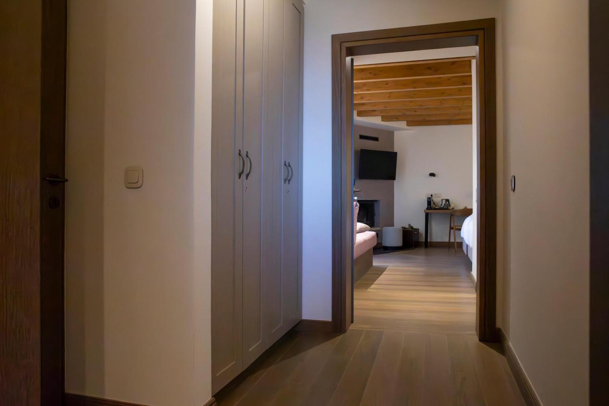 Μikri Arktos Boutique Hotel ดีมิตซานา ภายนอก รูปภาพ