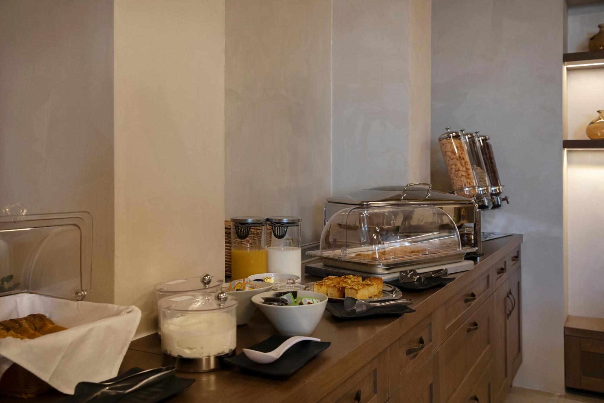 Μikri Arktos Boutique Hotel ดีมิตซานา ภายนอก รูปภาพ