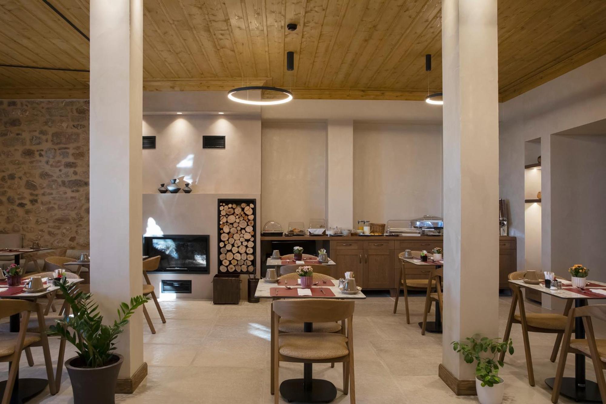Μikri Arktos Boutique Hotel ดีมิตซานา ภายนอก รูปภาพ